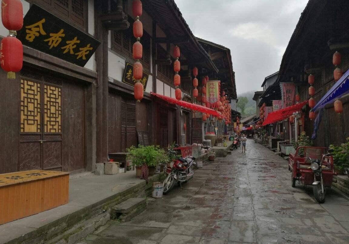 探寻真相,天涯问答交流平台我朋友觉得恋爱是庸俗的是无聊的怎么办?我应该怎么给她开导